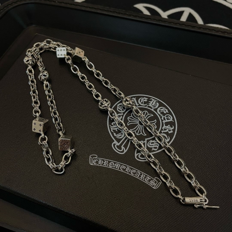 Ch*0me He**ts necklaces